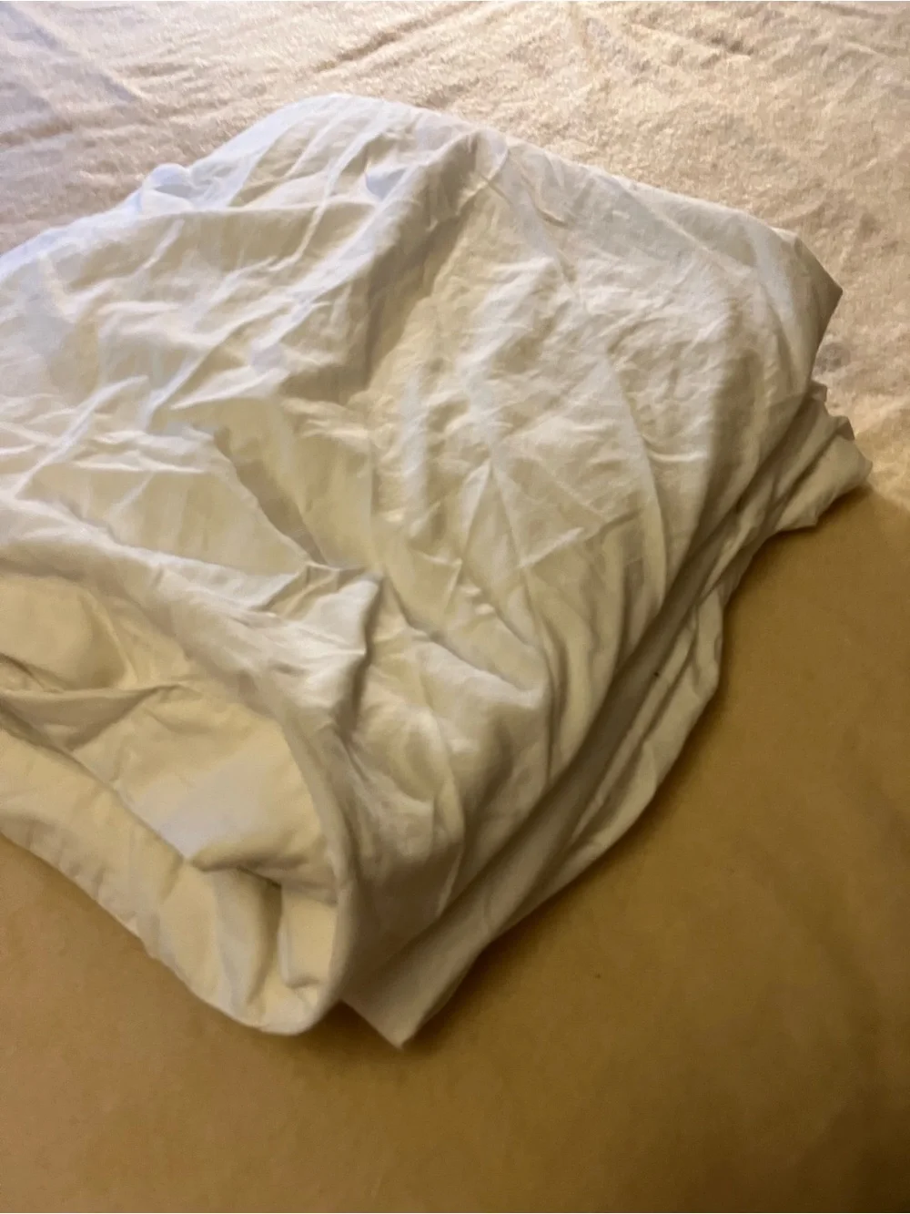 100% Cotton King size  duvet from threshold target button closure